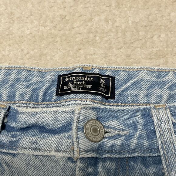 Abercrombie & Fitch Harper Low Rise Embroidered Flower Floral Denim Short 28/6 - Picture 2 of 7